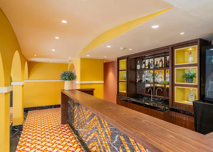 Kastel Hotel 4*